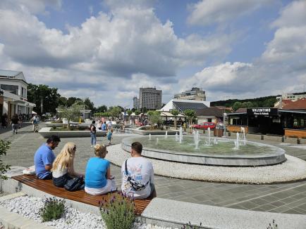 „Să nu pățim ca Mamaia!”: După recordul de anul trecut, Băile Felix și Băile 1 Mai încheie vara cu o scădere a numărului de turiști (FOTO)