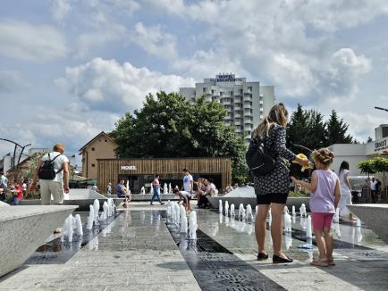 „Să nu pățim ca Mamaia!”: După recordul de anul trecut, Băile Felix și Băile 1 Mai încheie vara cu o scădere a numărului de turiști (FOTO)