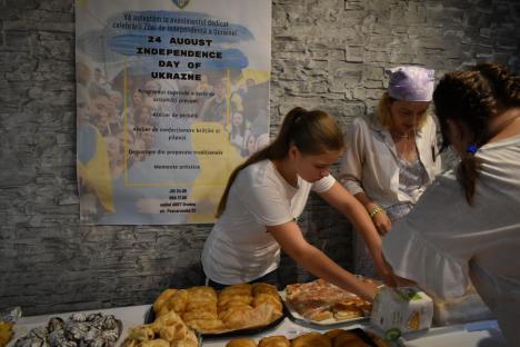 Ziua Independenţei Ucrainei, sărbătorită la Oradea cu prăjituri tradiţionale, jocuri şi pictură (FOTO)