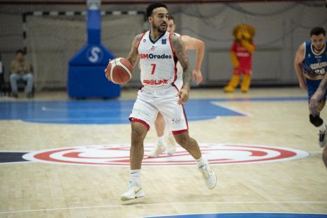 CSM CSU Oradea a învins CSM Constanţa cu 93-75 şi rămâne liderul Ligii Naţionale de baschet masculin (FOTO)