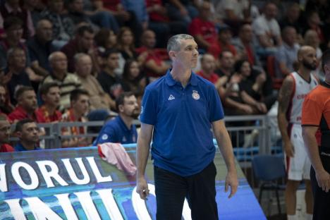 CSM CSU Oradea a învins CSM Constanţa cu 93-75 şi rămâne liderul Ligii Naţionale de baschet masculin (FOTO)