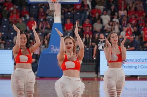 Victorie cu emoții! CSM Oradea a câștigat primul meci de acasă în finala Ligii Naționale (FOTO/VIDEO)