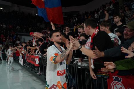 Baschet: Oradea a bătut Clujul, după un meci cu scandal! (FOTO/VIDEO)
