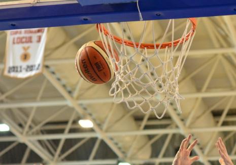 Baschetbaliştii de la CSM CSU Oradea s-au oprit în sferturile de finală la prima ediţie a Ligii Naţionale 3x3