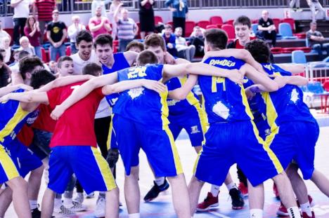 Băieţii de la LPS CSM Oradea s-au calificat în finala Campionatului Naţional U18 la baschet!