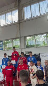 Trei medalii pentru sportivii de la Basti Box Salonta la Cupa României pentru juniori de la Iași (FOTO)