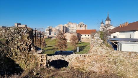 Crăișorul „renaște”. Au început lucrările pentru restaurarea încă unui bastion al Cetății Oradea (FOTO)