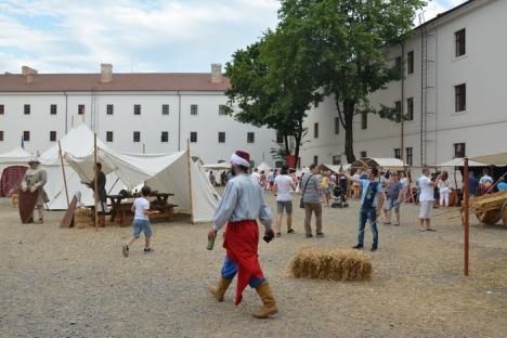 Bătaie în Cetatea Oradea: Ce evenimente vor fi duminică, la Festivalul Medieval (FOTO / VIDEO)