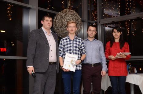 Clubul Sportiv UAMT Universitatea AGORA şi-a premiat laureaţii pe anul 2014 (FOTO)