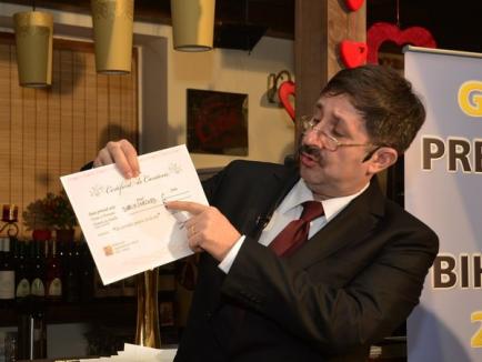 Bihorel şi-a premiat laureaţii: Cseke Attila, desemnat bihoreanul anului 2011 (FOTO)