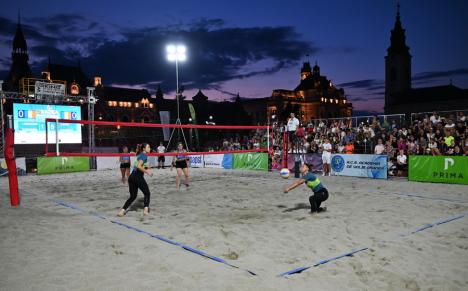 Oradea Beach Volleyball Tournament a ajuns la final. Vaida Beata - Nagy Eszter și Chafic Saliba - Joe El Azzi, perechile câștigătoare (FOTO)