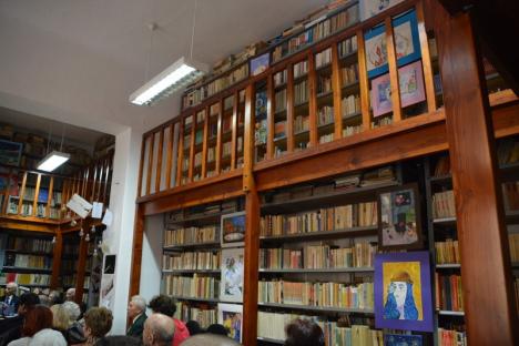 Academicieni şi specialişti de renume care au învăţat la Colegiul Emanuil Gojdu şi-au trimis cărţile în biblioteca şcolii (FOTO)