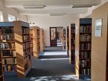 Biblioteca non-stop: Biblioteca Județeană din Oradea va avea servicii non-stop de împrumutare a cărților (FOTO)