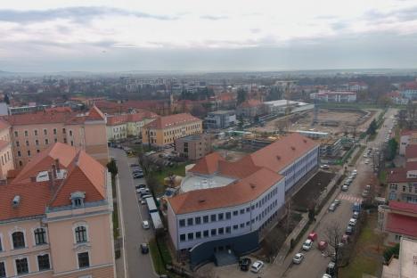 Biblioteca Județeană din Oradea, extinsă, modernizată și digitalizată: din vară va avea easy-box-uri cu program non-stop (FOTO)