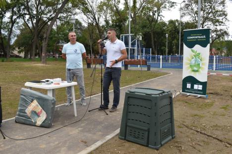 Cu ecologia la poartă: Locuitorii unui cartier din Oradea primesc gratuit compostoare, ca să genereze mai puține gunoaie (FOTO)