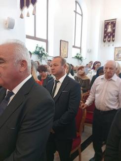Peste 500 de credincioși la sfințirea Bisericii ortodoxe române din Paleu (FOTO/VIDEO)