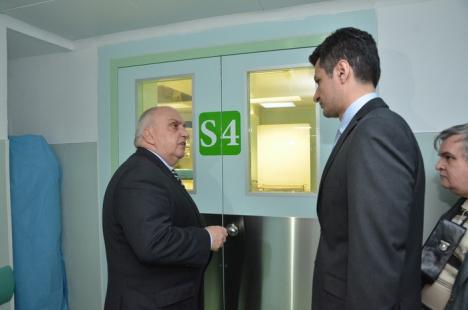 Ministrul Sănătăţii, elogii pentru noul bloc operator al Spitalului Judeţean, complet modernizat la standardele europene ale anului 2016 (FOTO)