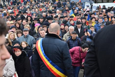 Bihorel: Zece observații despre desemnarea de către PNL a lui Bolojan pentru Primăria Oradea
