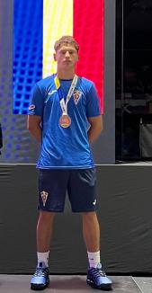 Salontanul Darius Stegari a cucerit medalia de bronz la Campionatul European de box pentru juniori de la Sarajevo