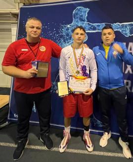 Darius Stegari şi Szűcs Istvan de la Basti Box Salonta, medaliaţi cu aur la ultimele concursuri (FOTO)