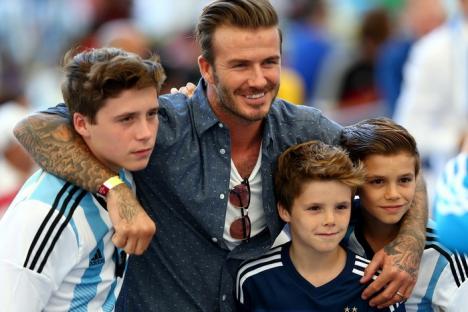 Fiul cel mare al lui David Beckham a semnat cu Arsenal