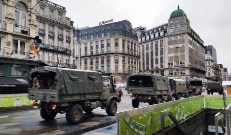 Operaţiune antiteroristă la Bruxelles: Şaisprezece persoane au fost arestate, dar nu şi Salah Abdeslam. Oraşul rămâne în alertă maximă