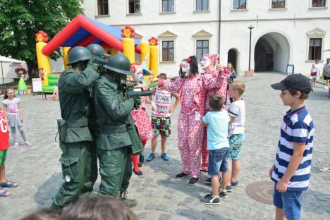 'Împuşcături' în Cetatea Oradea! Vezi ce urmează la Kids Fest (FOTO / VIDEO)