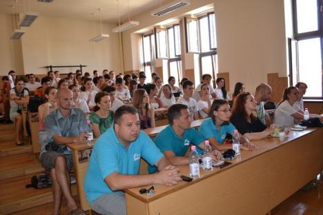 Elevii gojdişti promovează ciclismul, chiar dacă nu au destule piste în oraş (FOTO)