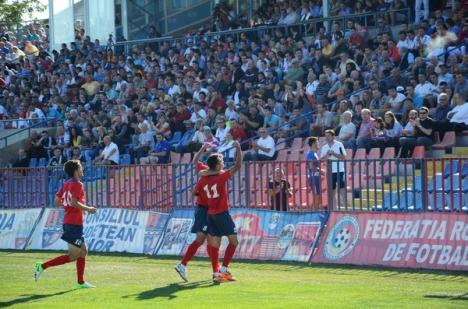 Niculescu a debutat "acasă" cu victorie: FC Bihor a bătut Luceafărul cu 2-1 (FOTO)