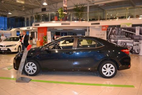 Noul model de Toyota Corolla, cea mai vândută maşină din lume, a fost lansat şi la Oradea (FOTO)