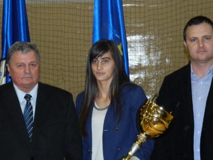 Larisa Florian, cea mai bună sportivă a anului la LPS Bihorul (FOTO)