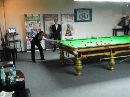 Întreceri spectaculoase la cea de-a doua ediţie a concursului internaţional Oradea Snooker Open (FOTO)