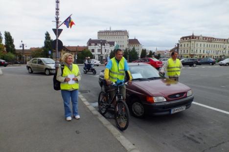 Bicicleta, cel mai rapid mijloc de transport în Oradea. Peste 500 de orădeni au pedalat victorioşi prin oraş (FOTO/VIDEO)