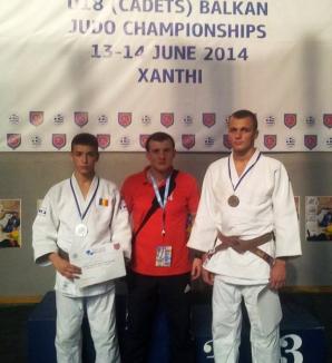 Doi judoka orădeni, clasați pe podium la Campionatul Balcanic de judo pentru cadeți din Grecia