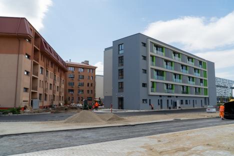 „Hotel” Universitatea din Oradea: A fost inaugurat noul cămin studențesc, primul cu camere de două persoane și baie proprie (FOTO)