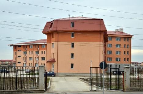 Universitatea din Oradea va primi bani pentru construcţia unui nou cămin studenţesc