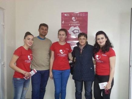 Donează sânge, fii erou! Alături de semenii lor din ţară, studenţii din Oradea au sărit în ajutorul bolnavilor (FOTO)