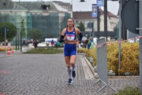 Campionatul Naţional de Alergare pe Şosea 5 km de la Oradea: Orădeanca Diana Verdeş este vicecampioană naţională (FOTO/VIDEO)