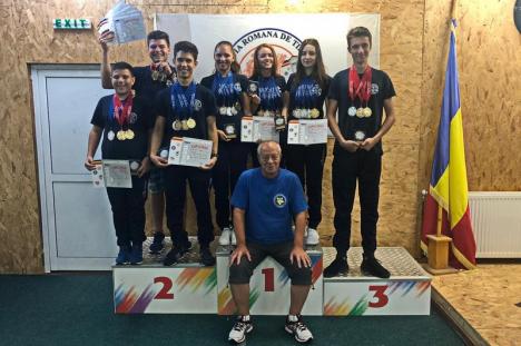 Sportivii de la CSU Oradea şi-au adjudecat 15 medalii la Campionatul Naţional de tir pentru juniori