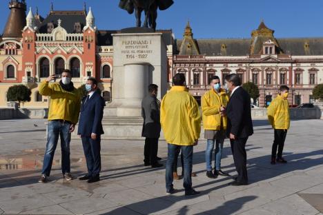 Prima zi de campanie pentru parlamentare, deschisă de candidaţii PNL, care promit legi mai bune şi sprijinirea investiţiilor: 'Dezvoltăm Bihorul, dezvoltăm România!' (FOTO)