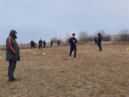 Jucătorii de la FC Bihor trag din greu în cantonament, cu gândul la promovare (FOTO)