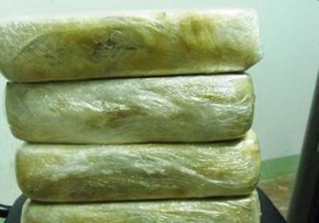Transport cu 12 kilograme de cocaină verde, care trebuia să ajungă în Bihor, oprit la Timişoara (VIDEO)