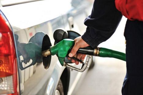 S-a lansat site-ul care compară prețurile carburanților. Află unde găsești cel mai ieftin combustibil din oraşul tău!