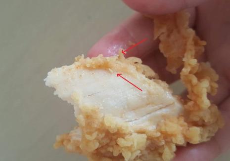 Protecţia Consumatorilor, despre carnea cu viermi găsită la un KFC din Oradea: Nu s-au găsit nereguli, urmează controale la toate localurile KFC din Bihor