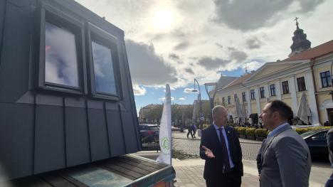 Caravana ROENEF  - O casă corect construită, din perspectivă energetică, expusă în centrul Oradiei (FOTO)