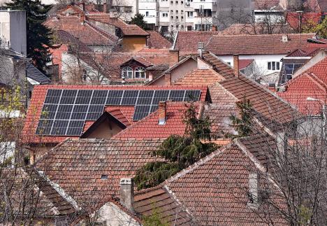 Programul Casa Verde: Peste 9.500 de români pot să-și instaleze panourile fotovoltaice. Vezi dacă ești pe listă!