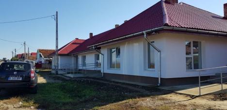 Opt locuinţe sociale au fost recepţionate de ANL la Oşorhei (FOTO)