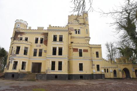 Castel 'la export'. Statul ungar, în spatele vânzării Castelului de la Balc? Cine a plătit suma uluitoare (FOTO)