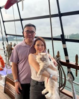 Ultimul trend în turismul din Singapore: croazieră de lux, împreună cu pisica! (FOTO/VIDEO)