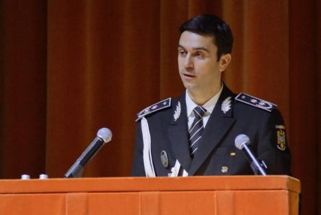 Plagiatori la nivel înalt: Un fost şef al Poliţiei Române, dar şi preşedintele în exerciţiu al AEP, „dezbrăcaţi” de titlul de doctor